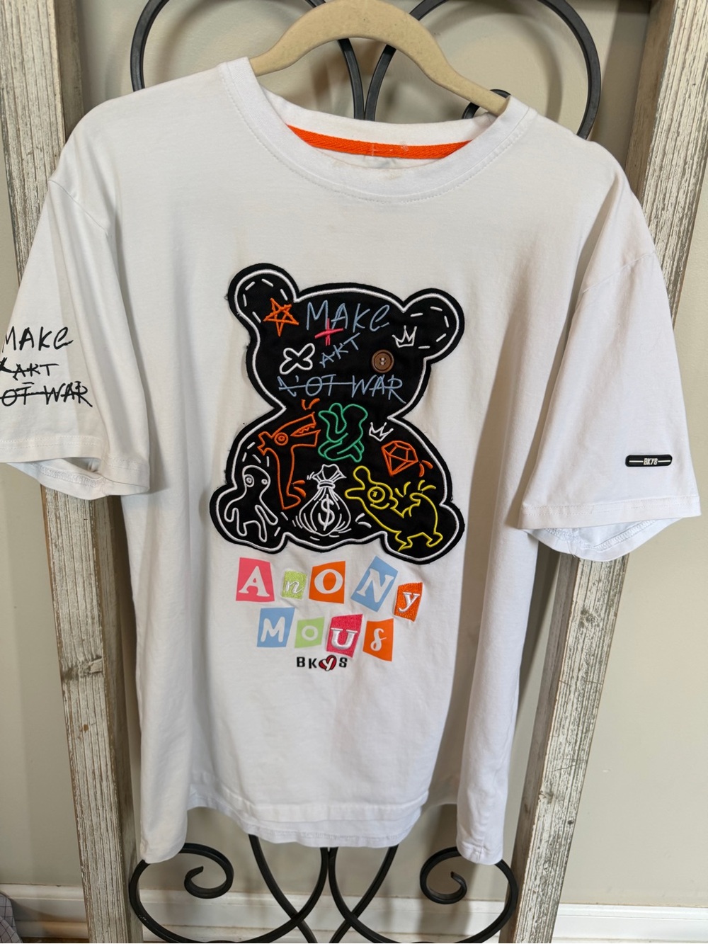 BKYS Anonymous Mouse Make Art Not War Embroidered Graphic Tee Shirt XL White